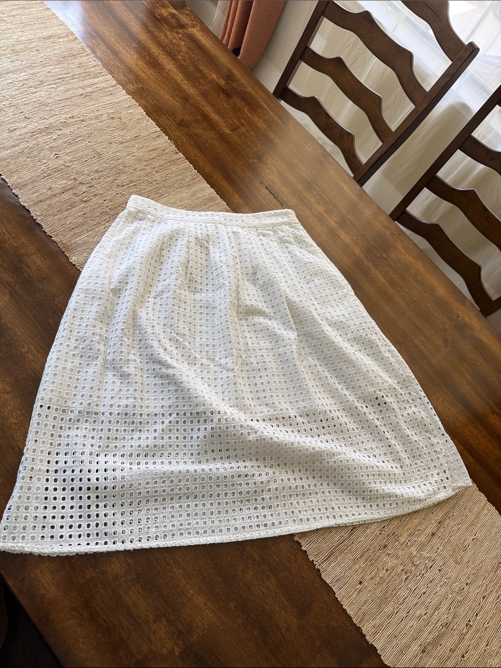 Zara Women’s White Eyelet A-Line Skirt